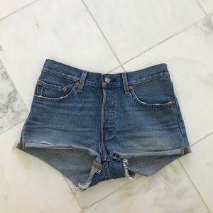 Levi’s 501 jean shorts